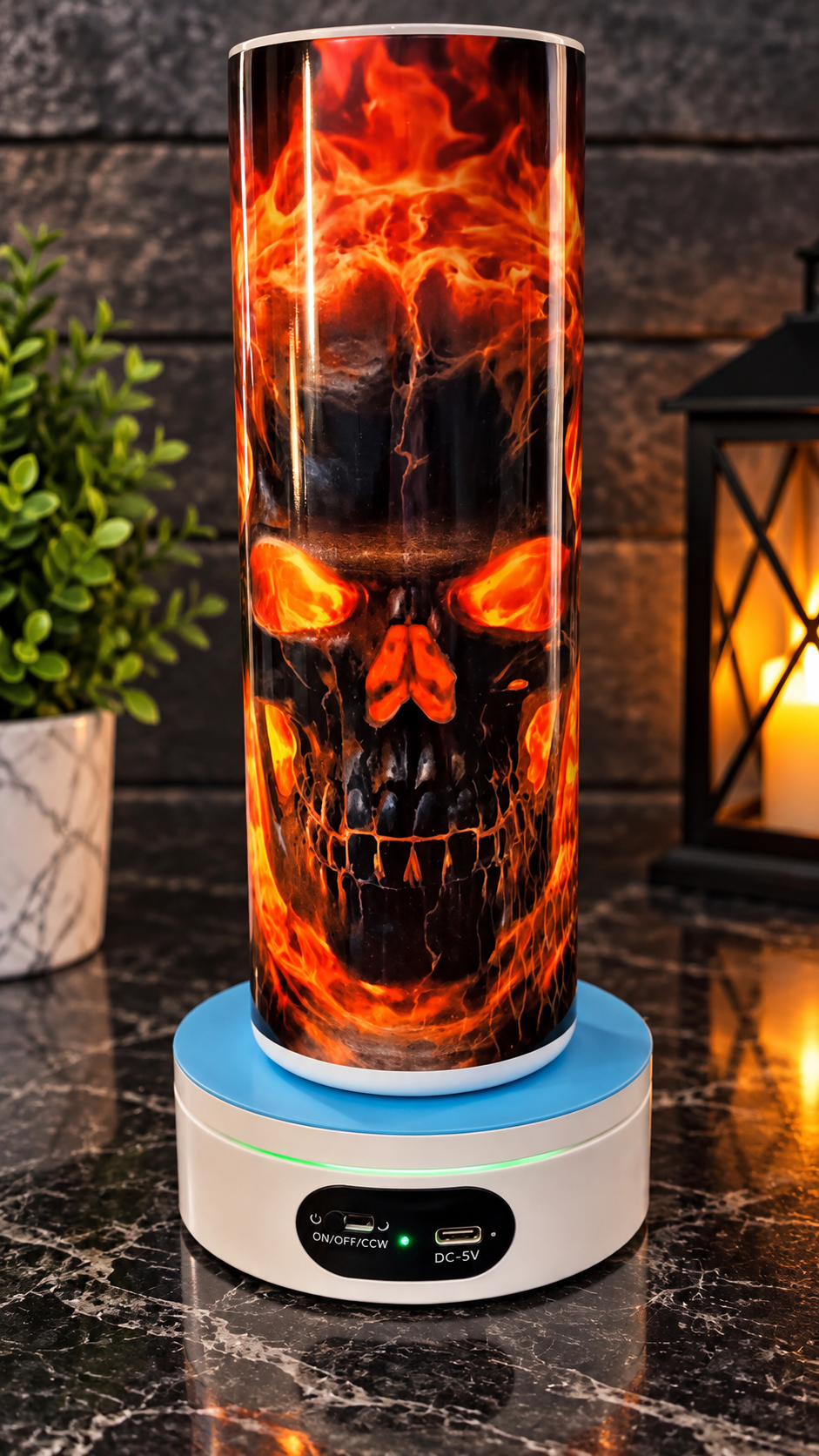 Customizable 20 oz tumbler.